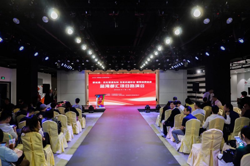 文化服务中心：让书香漫溢城市角落